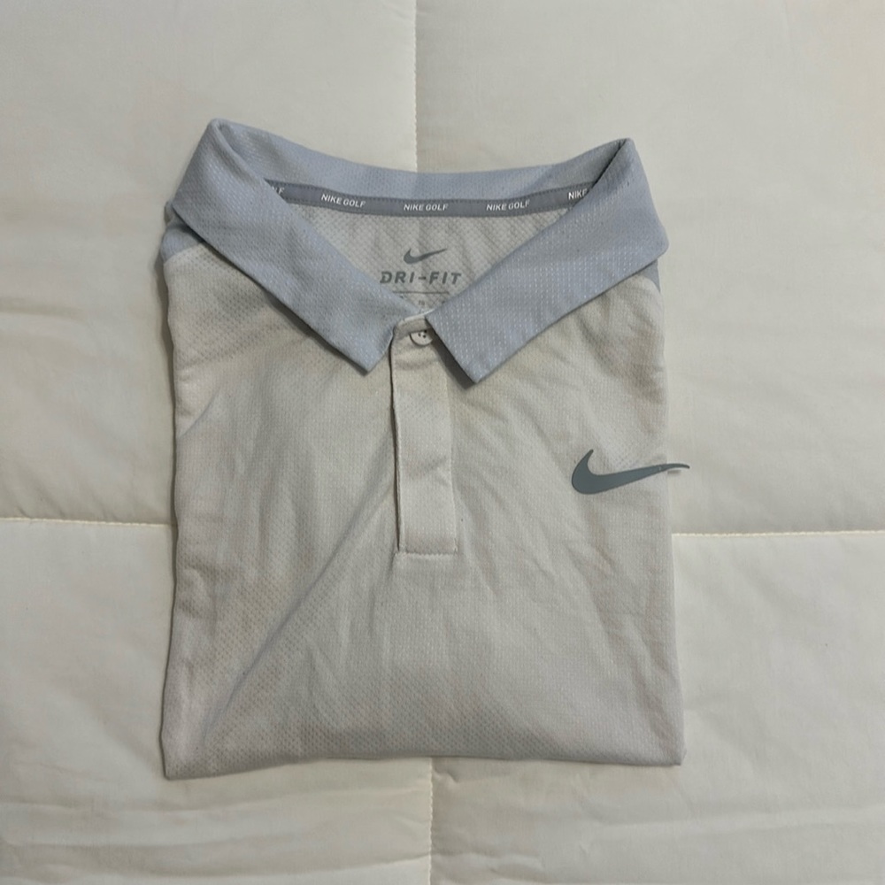 Men’s XL Dri-Fit Nike Golf Short Sleeve Polo